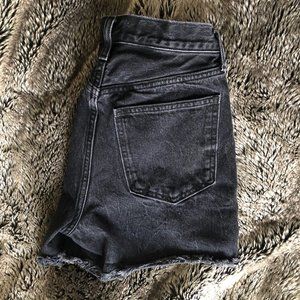 Abercrombie & Fitch High Rise Short